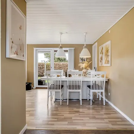 Holiday home Ruse - From The Sea By Interhome Hals